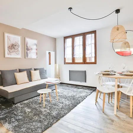 Au Nid Des Remparts A 엥기쉬하임